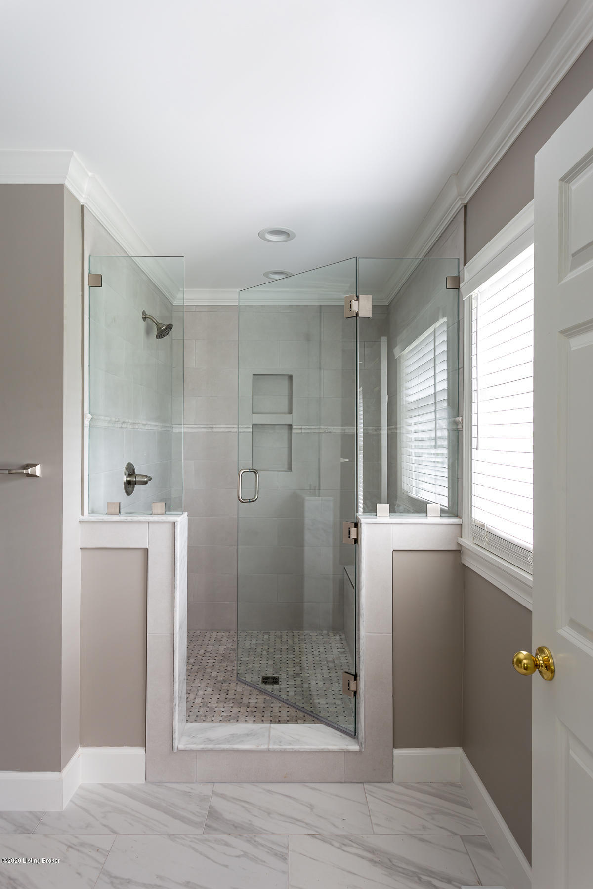527 Ridgewood Road Louisville, KY 40207 - Photo 25 of 46 026527 Ridgewood Rd - INTERNET