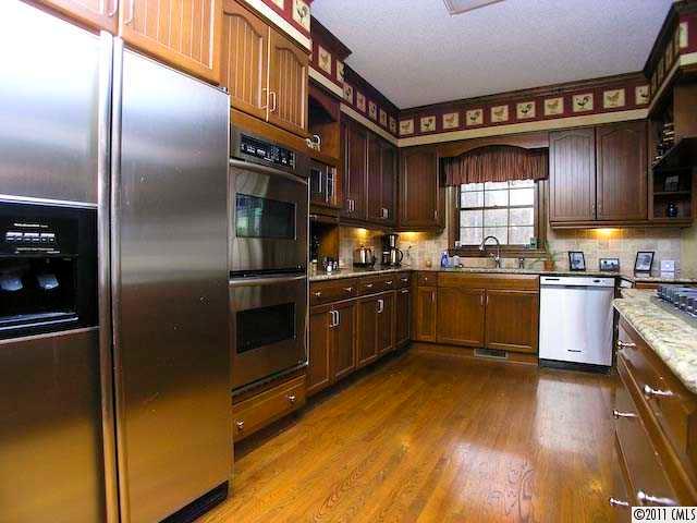 730 Baron Road Waxhaw, NC 28173 - Photo 8 of 16 Gallery Image 8