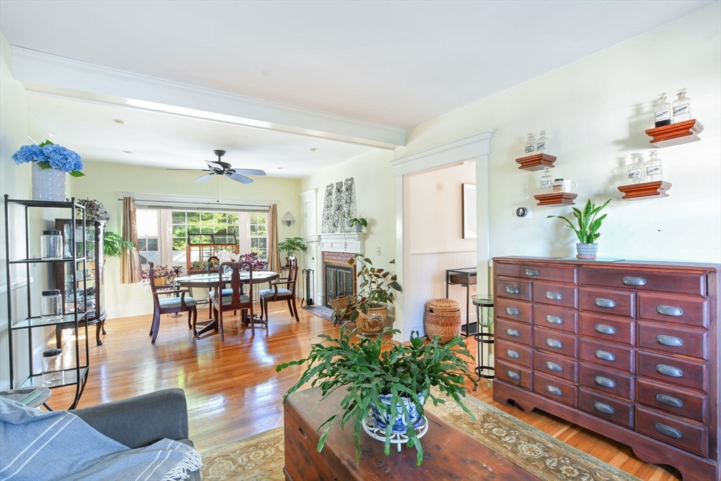 278 Slocum Road Dartmouth, MA 02747 - Photo 12 of 37