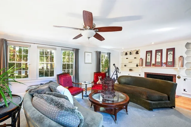 $814,900 | 278 Slocum Road, Dartmouth, MA 02747