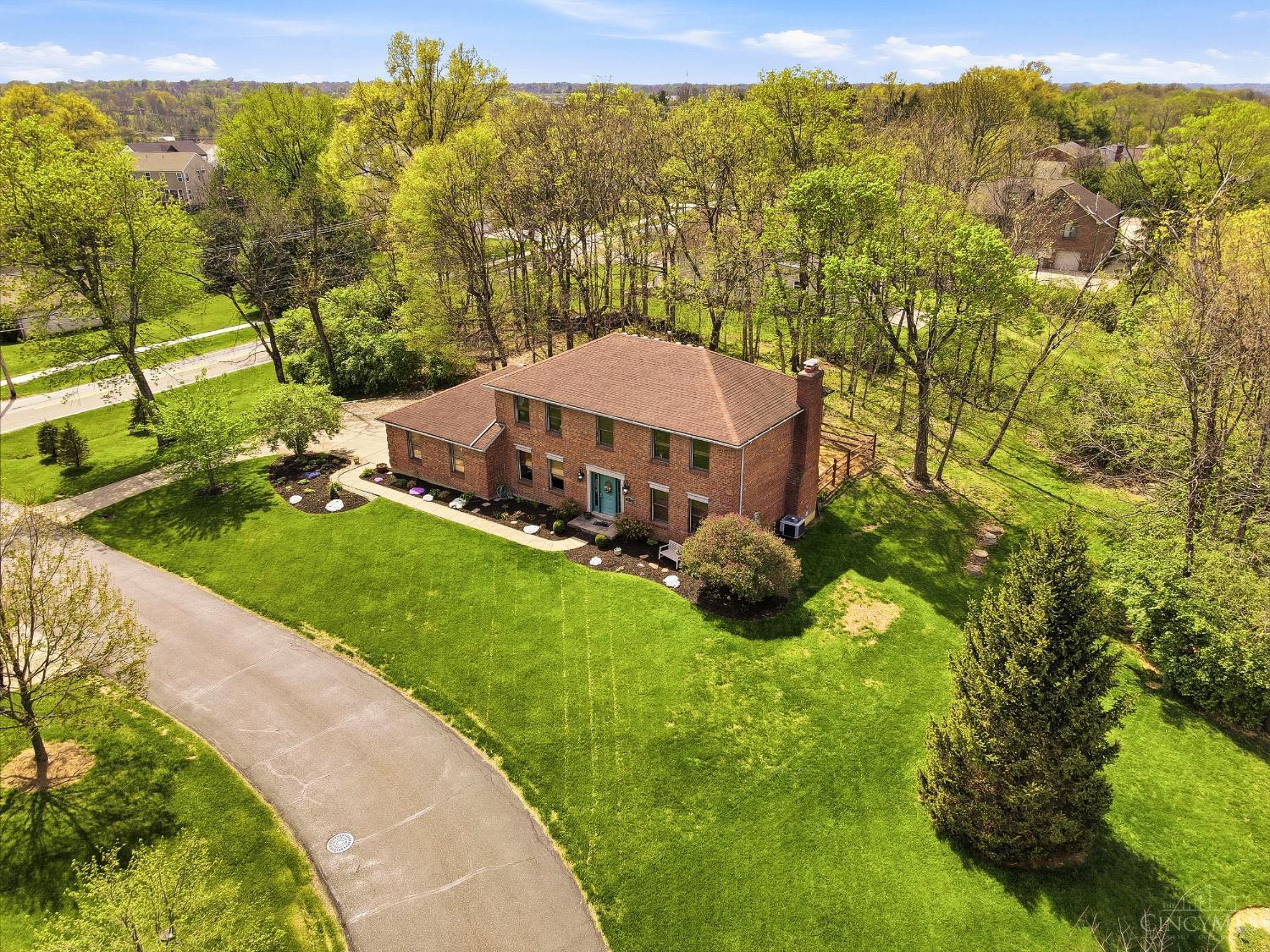 4374 Boomer Road Cincinnati, OH 45247 - Photo 41 of 49
