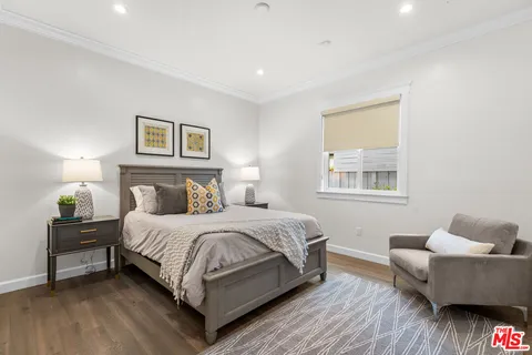 $2,850,000 | 4616 Ventura Canyon Avenue, Sherman Oaks, CA 91423