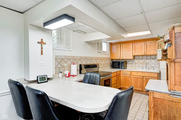 $385,000 | 1000 South Jackson Street, Greencastle, IN 46135