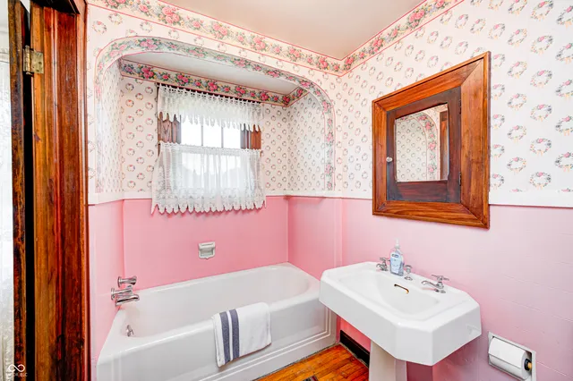 $389,000 | 1000 South Jackson Street, Greencastle, IN 46135