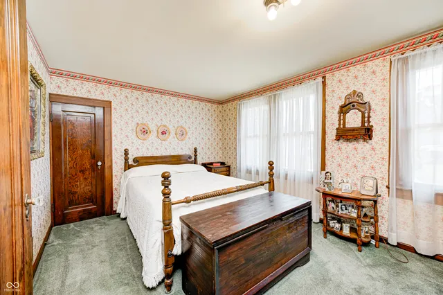 $389,000 | 1000 South Jackson Street, Greencastle, IN 46135