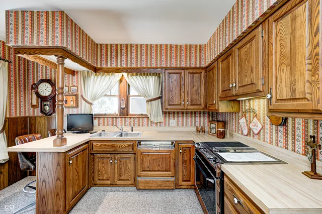 $389,000 | 1000 South Jackson Street, Greencastle, IN 46135