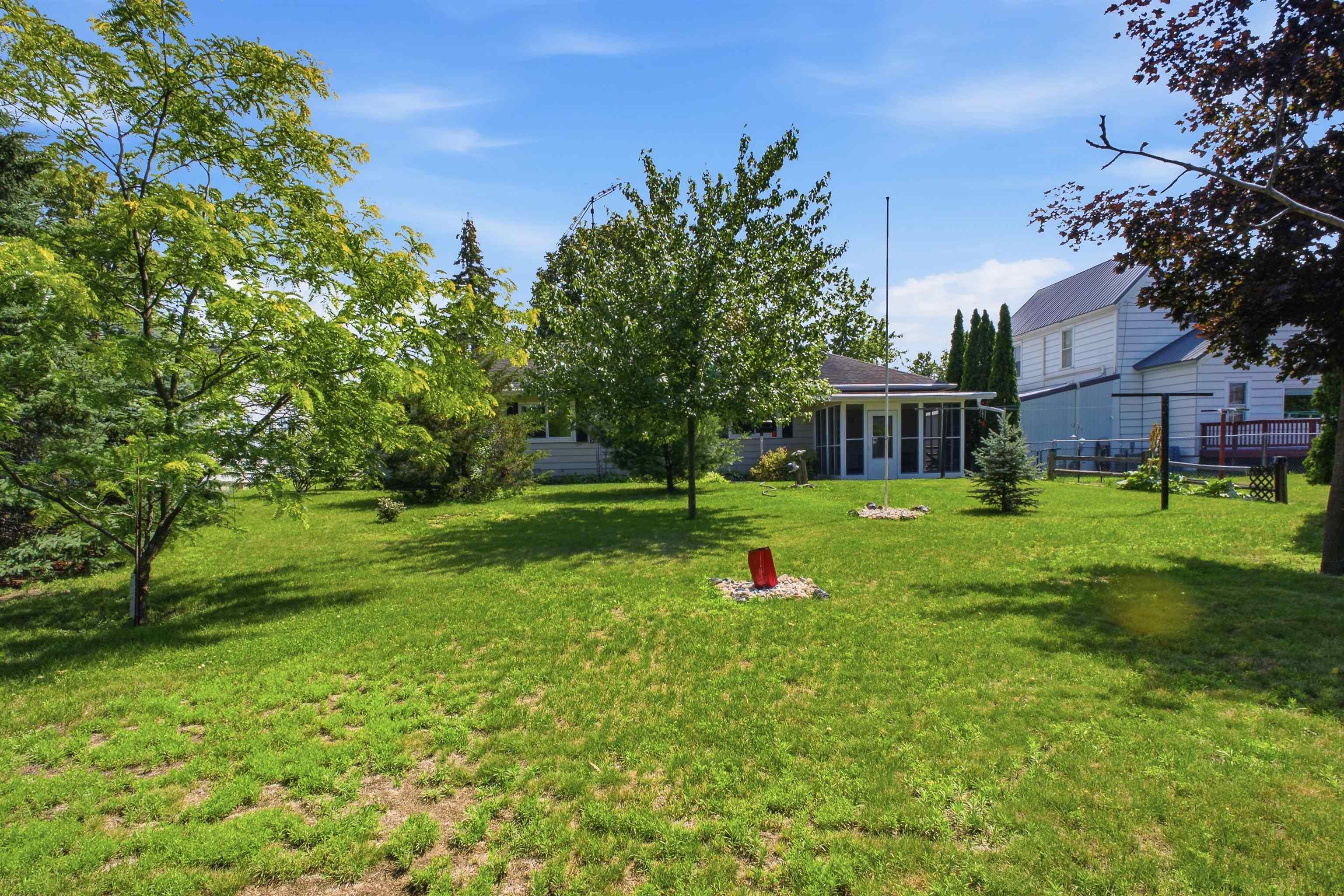 122 Harvard Street Princeton, WI 54968 - Photo 26 of 30