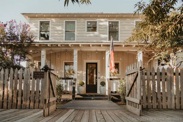 $989,000 | 53 Boardwalk, Eufaula, OK 74432