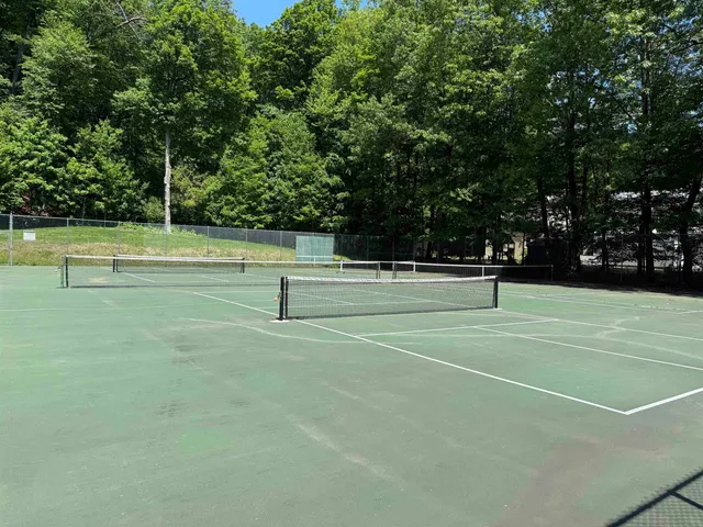 $235,000 | 116 Morningside Cmns, Brattleboro, VT 05301