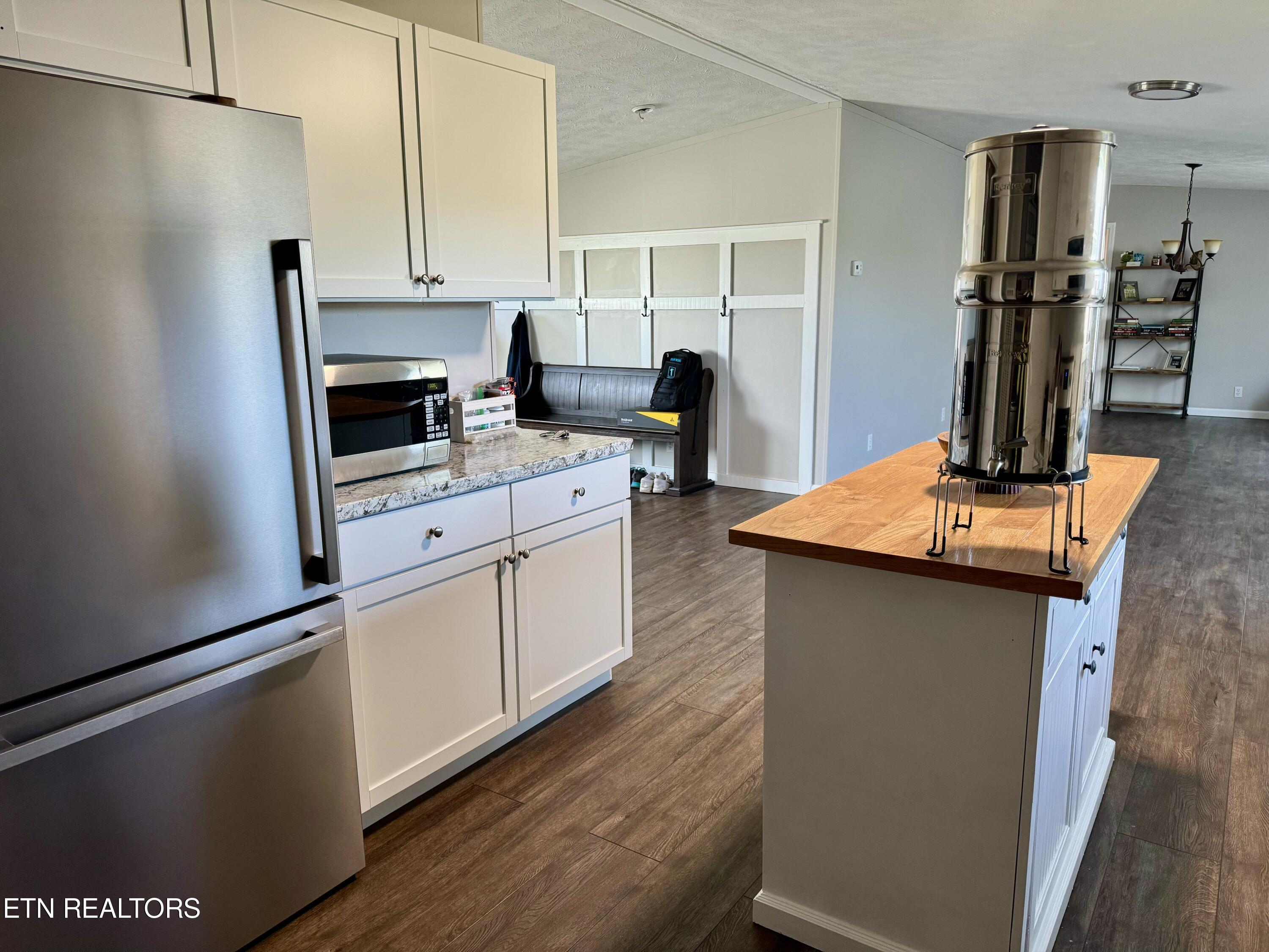 420 Wine Road Dandridge, TN 37725 - Photo 15 of 37 Kitchen