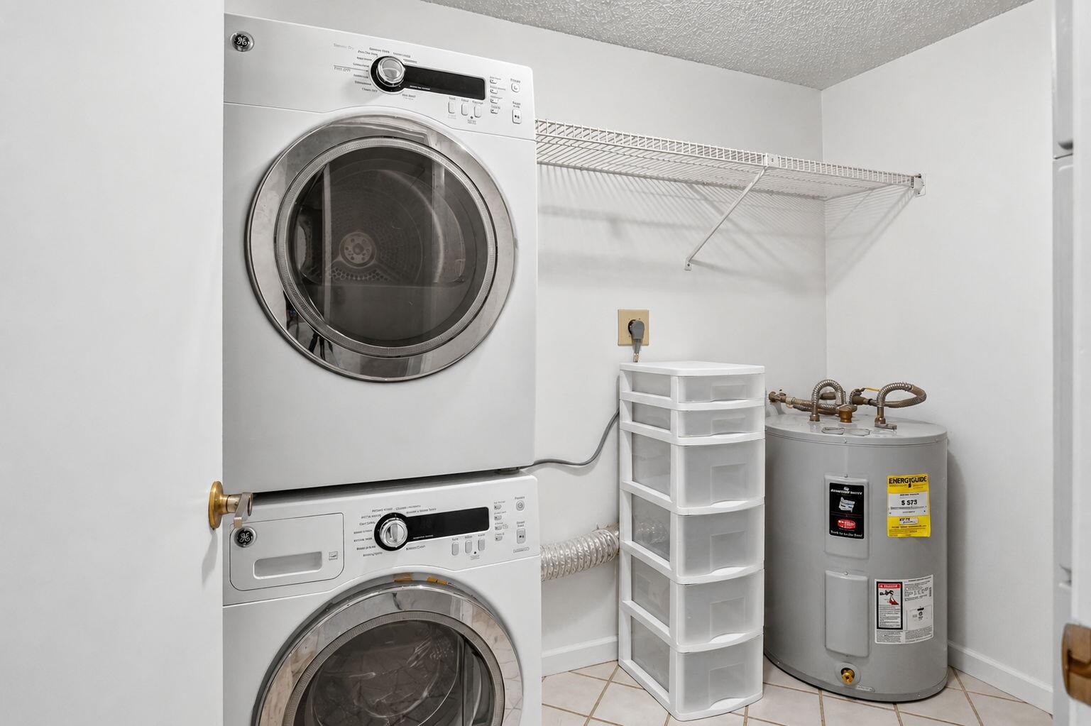 7913 La Mirada Drive Boca Raton, FL 33433 - Photo 47 of 67 laundry room