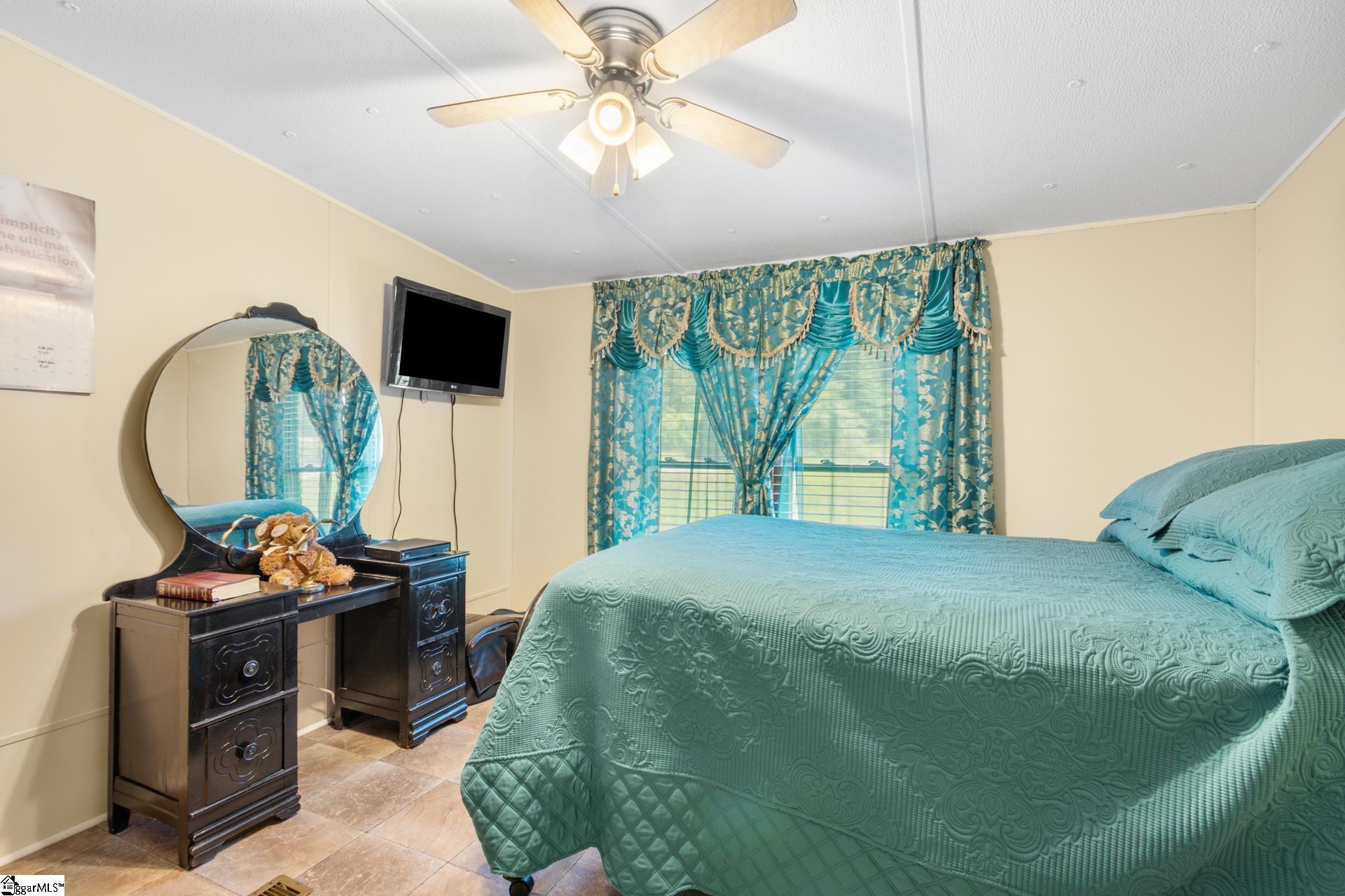 111 Lewis Street Clinton, SC 29325 - Photo 20 of 39