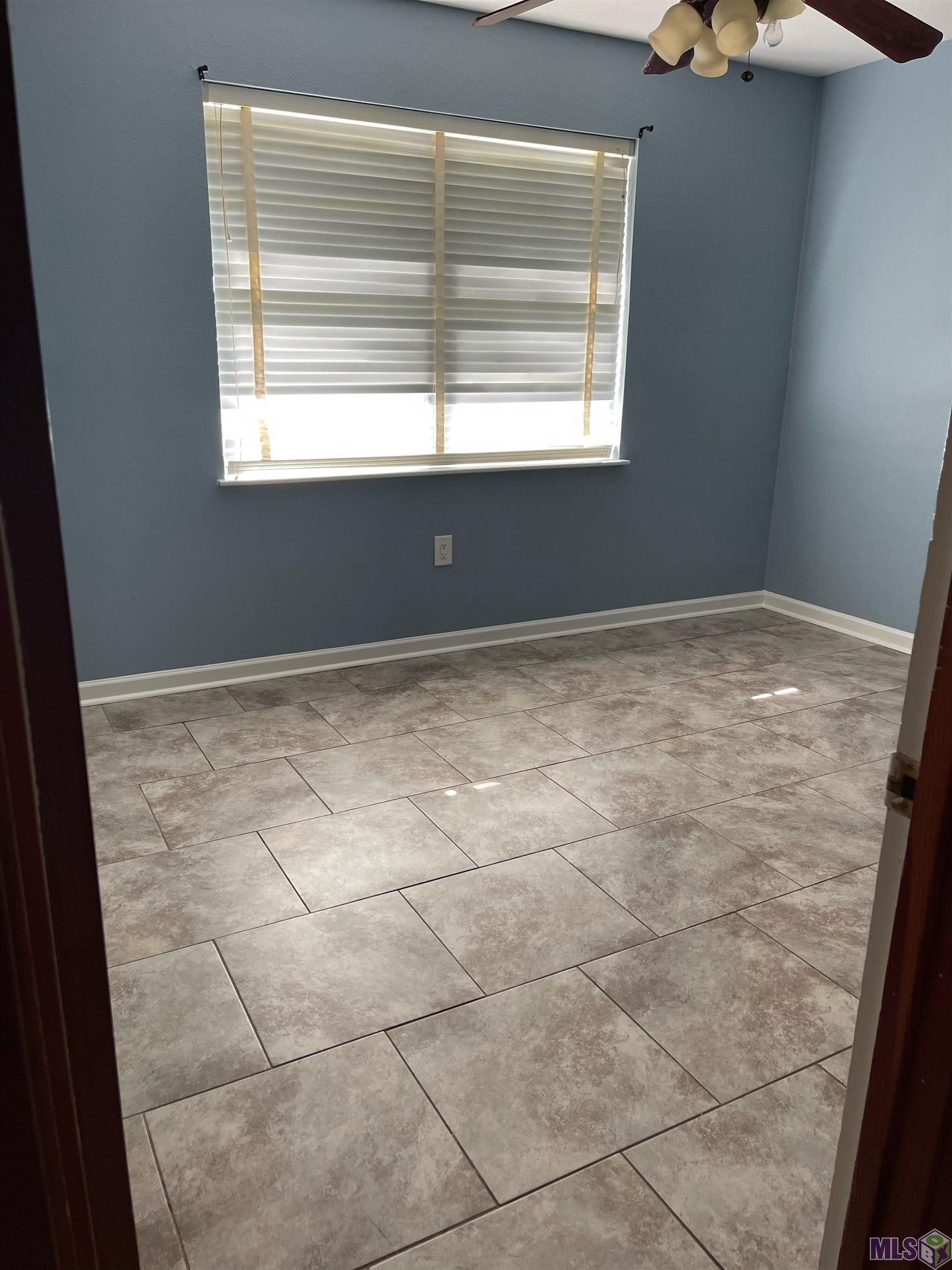 10315 Tams Drive Baton Rouge, LA 70815 - Photo 4 of 9