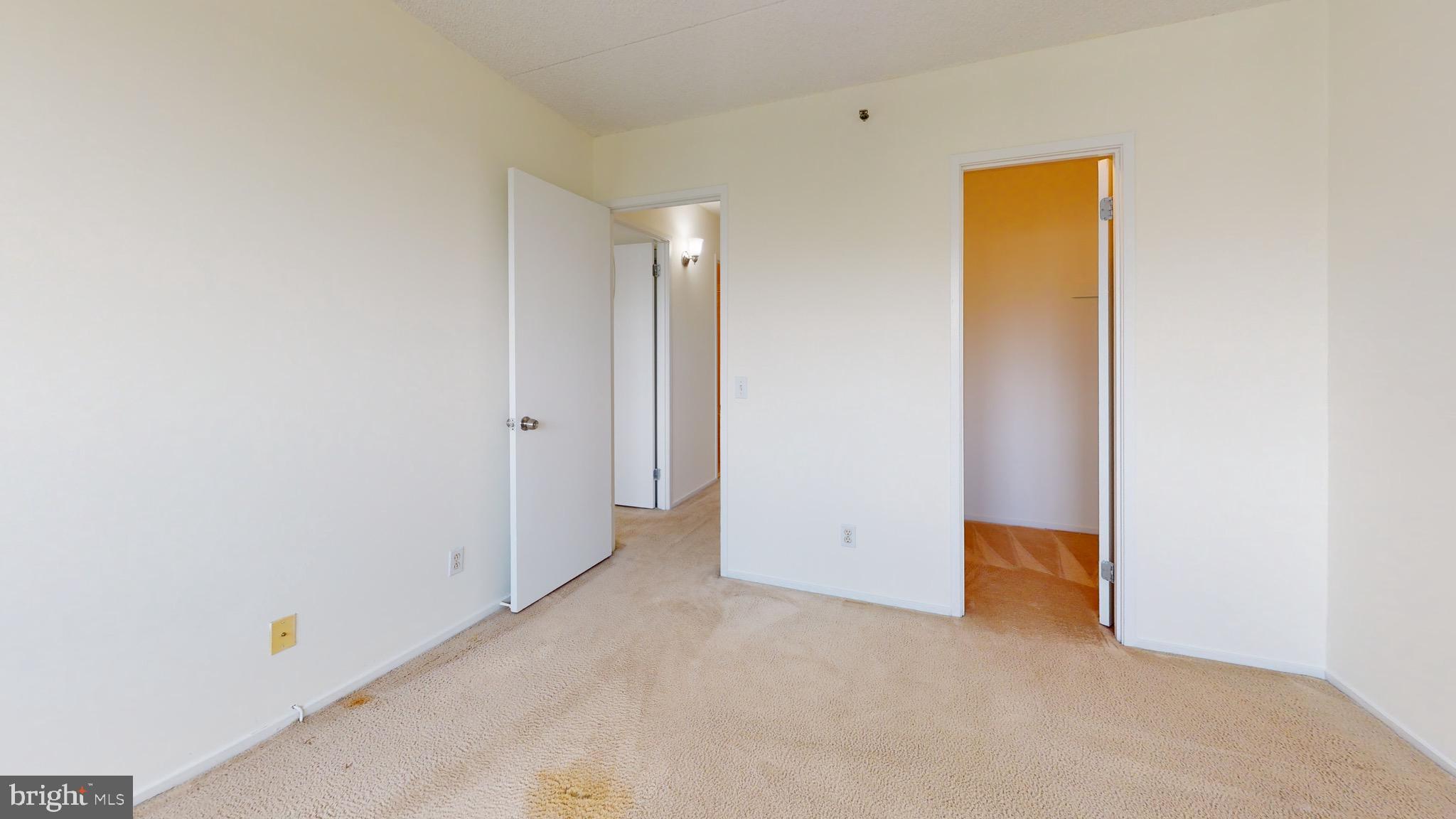 5911 Edsall Road, Unit 602 Alexandria, VA 22304 - Photo 24 of 40