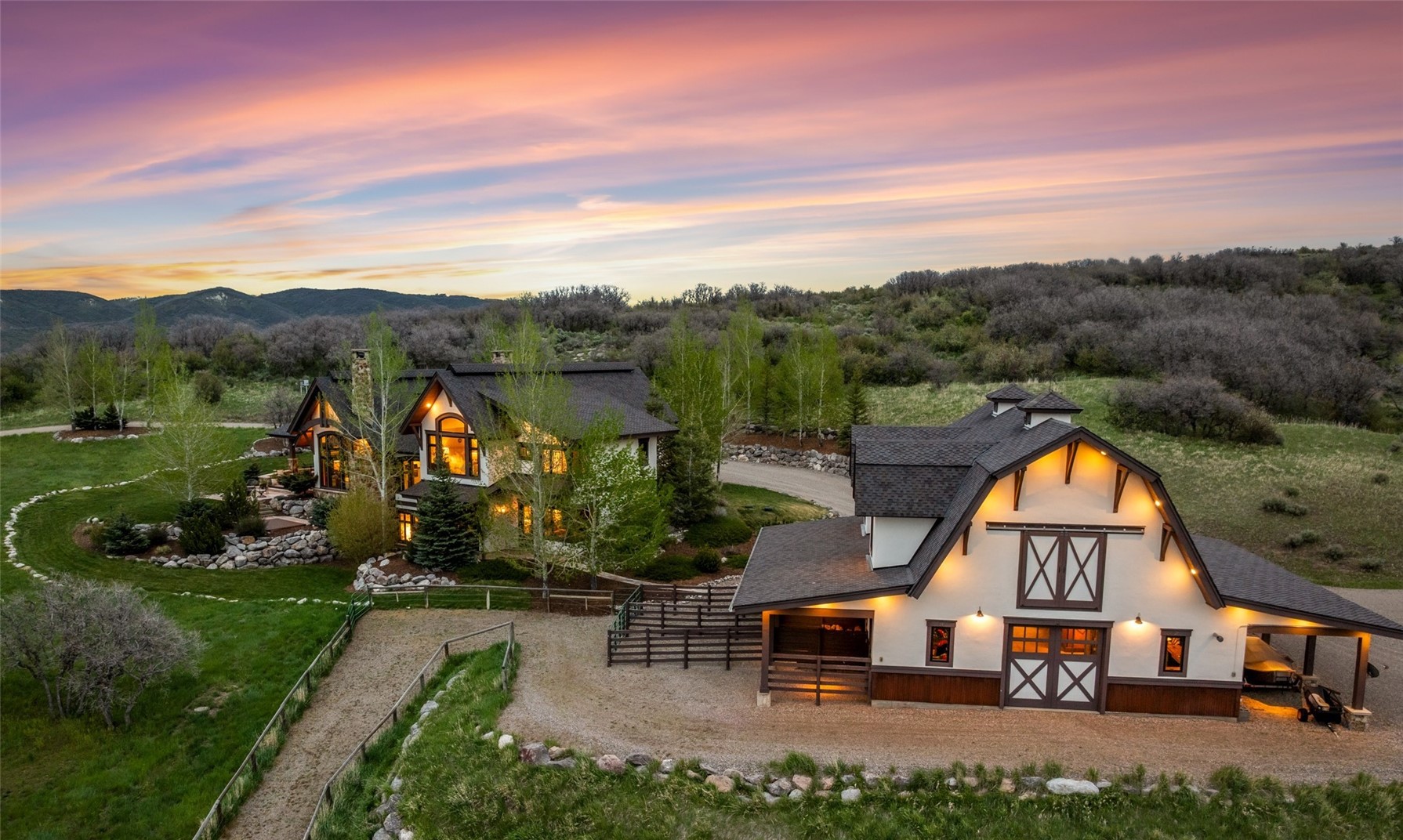 24775 Rainbow Ridge Oak Creek, CO 80467 - Photo 3 of 49