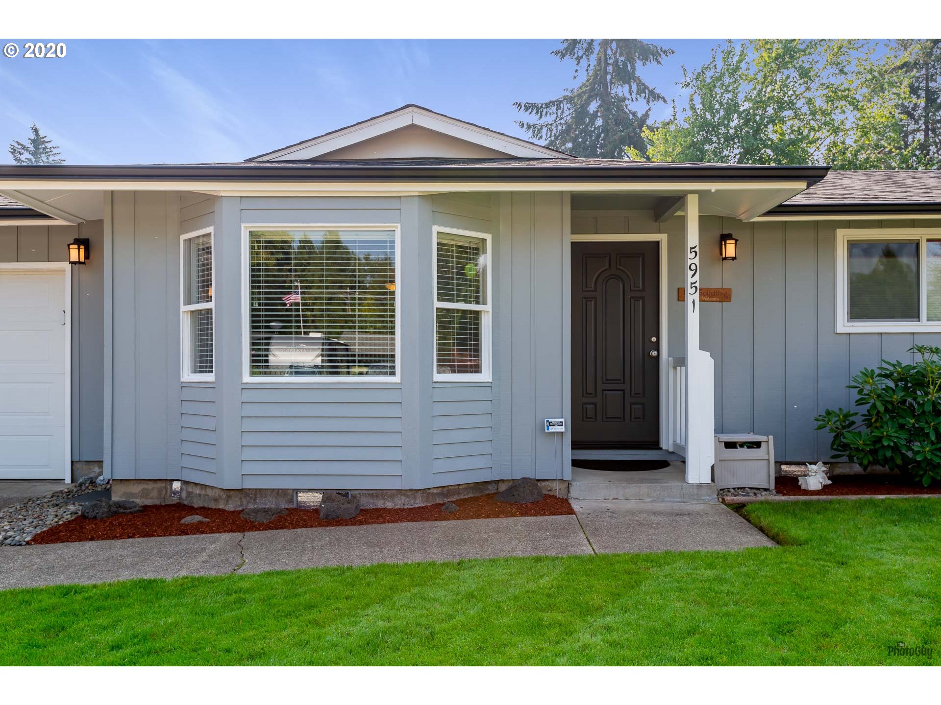 5951 G Street Springfield, OR 97478 - Photo 3 of 28