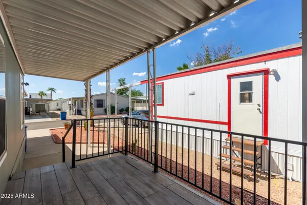 $100,000 | 18233 North 21st Place, Unit 52, Phoenix, AZ 85022