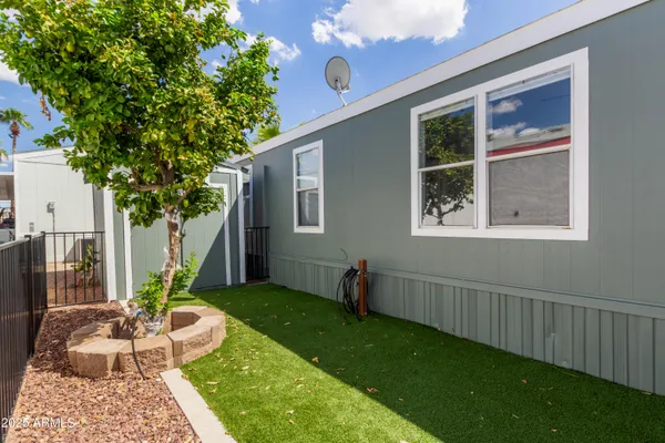 $100,000 | 18233 North 21st Place, Unit 52, Phoenix, AZ 85022