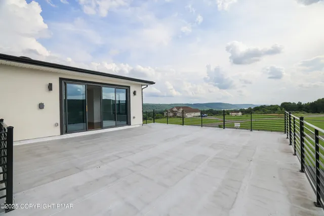 $1,488,800 | 1160 Dayne Drive, Lehighton, PA 18235