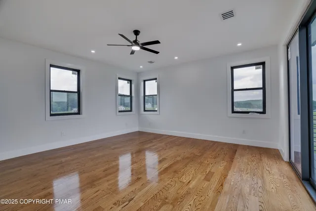 $1,488,800 | 1160 Dayne Drive, Lehighton, PA 18235