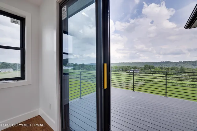 $1,488,800 | 1160 Dayne Drive, Lehighton, PA 18235