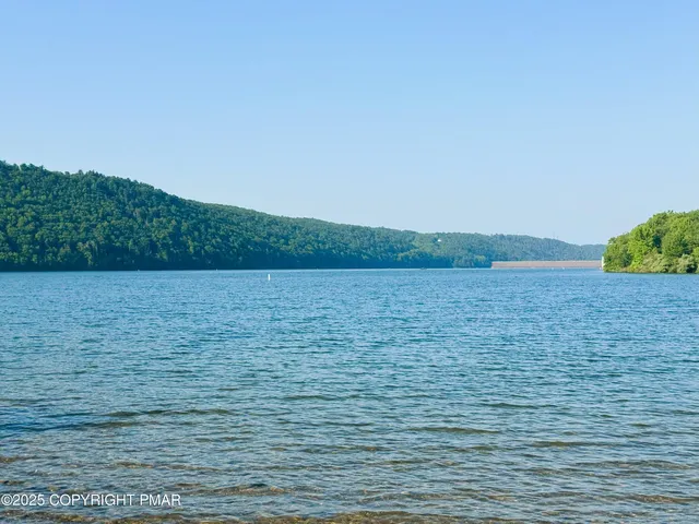 $1,488,800 | 1160 Dayne Drive, Lehighton, PA 18235