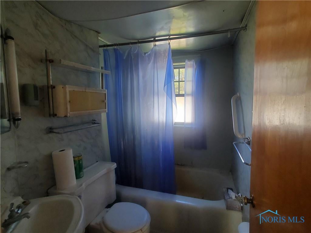16017 Scott Road Bryan, OH 43506 - Photo 10 of 16 Gallery Image 10