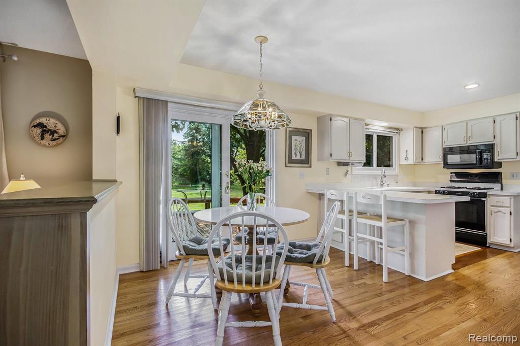 2991 Mohawk Lane Rochester Hills, MI 48306 - Photo 12 of 33