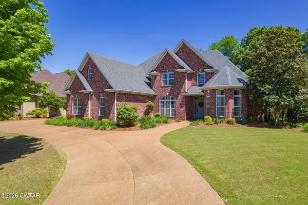 $534,900 | 84 Nottingham Drive, Jackson, TN 38305