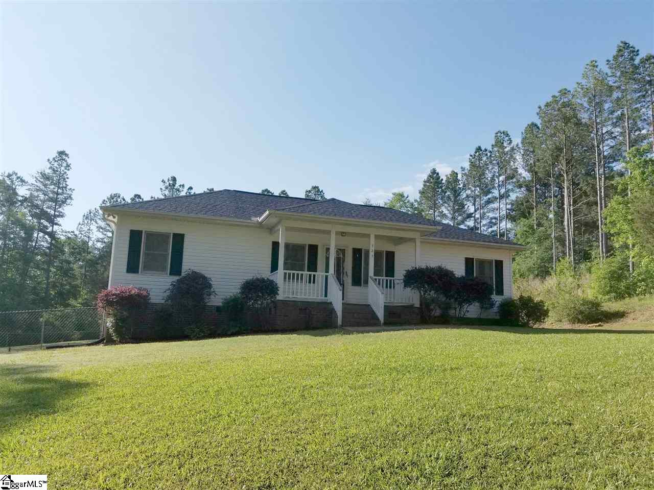 325 Stewart Road Six Mile, SC 29682 - Photo 3 of 29