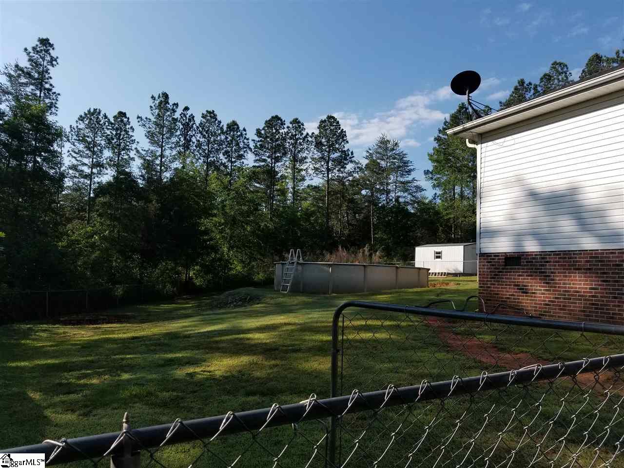 325 Stewart Road Six Mile, SC 29682 - Photo 9 of 29