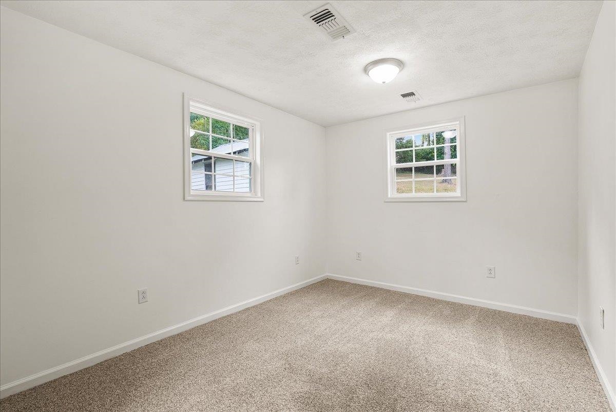 765 Union Church Road Churchville, VA 24421 - Photo 18 of 35 an empty room with a window