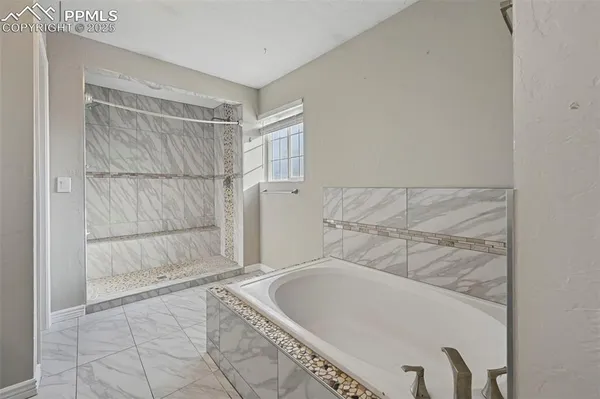 a bathroom with a bathtub