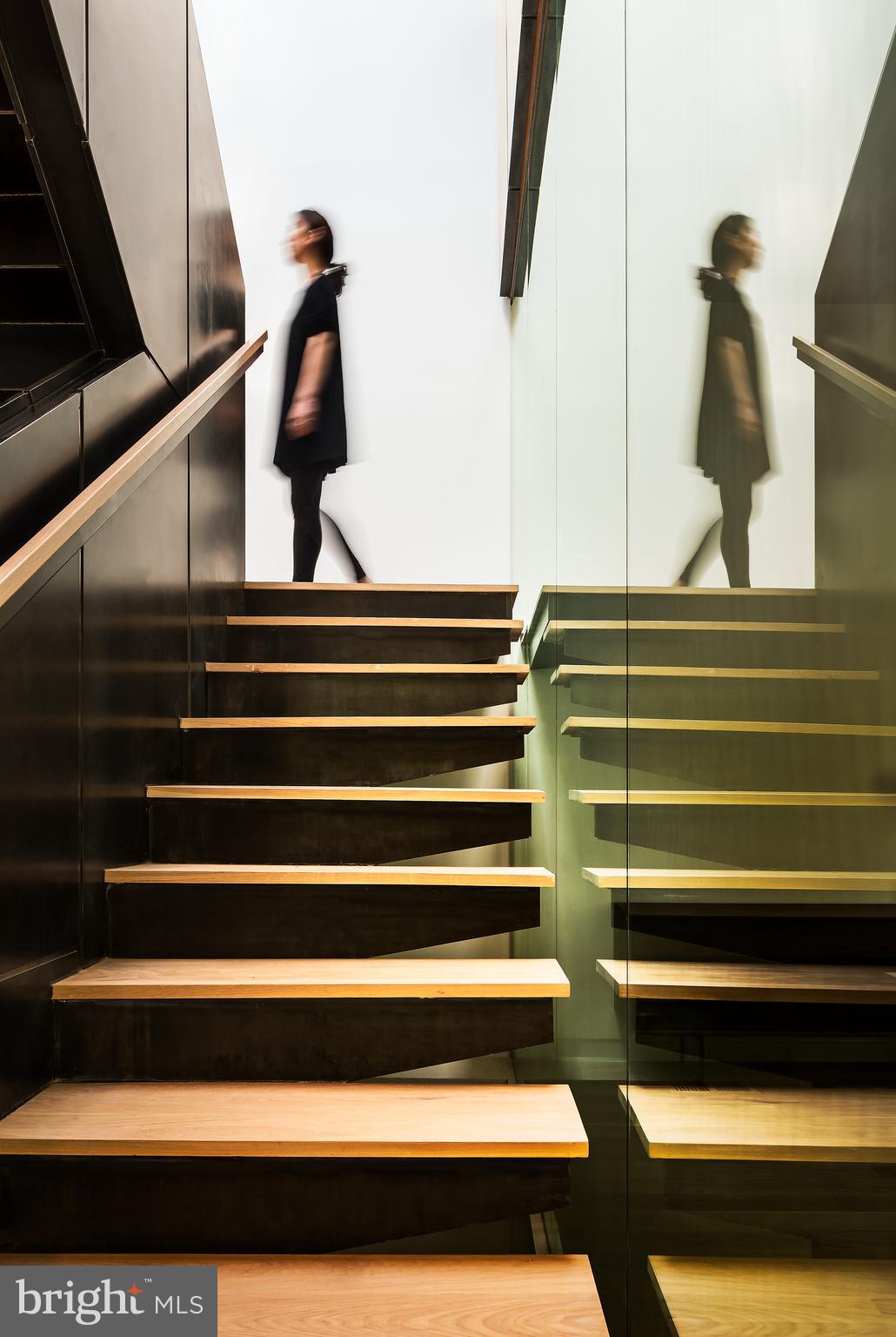 8725 Brook Road McLean, VA 22102 - Photo 11 of 19