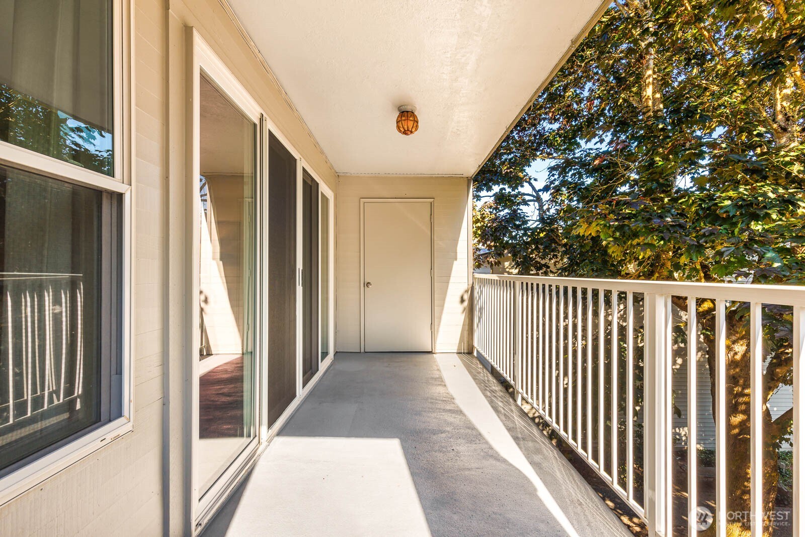 13279 15th Avenue Northeast, Unit B20 Seattle, WA 98125 - Photo 24 of 32 a view of a balcony