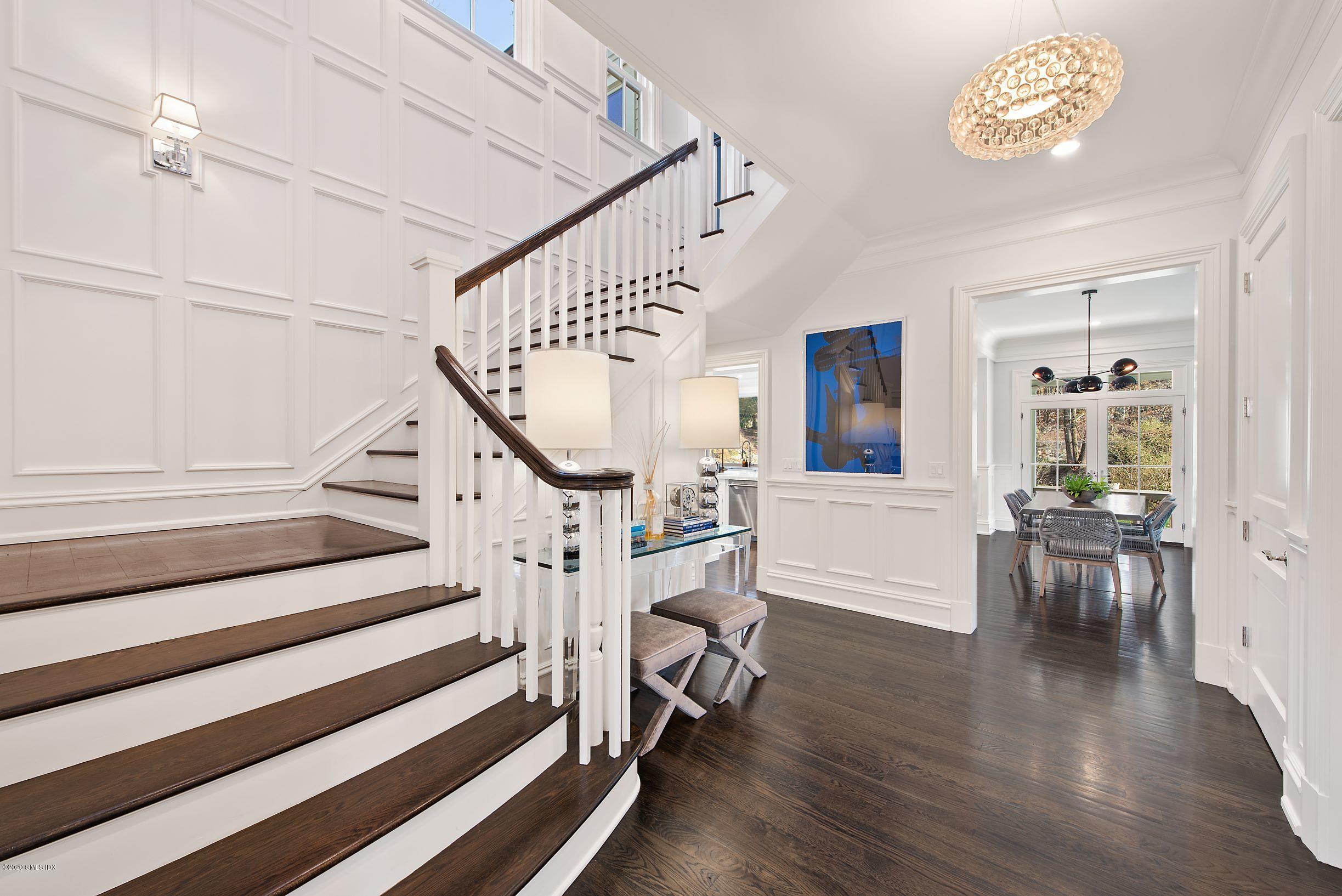 11 Partridge Hollow Road Greenwich, CT 06831 - Photo 11 of 22 11 Partridge Hollow Road CENTER HALL