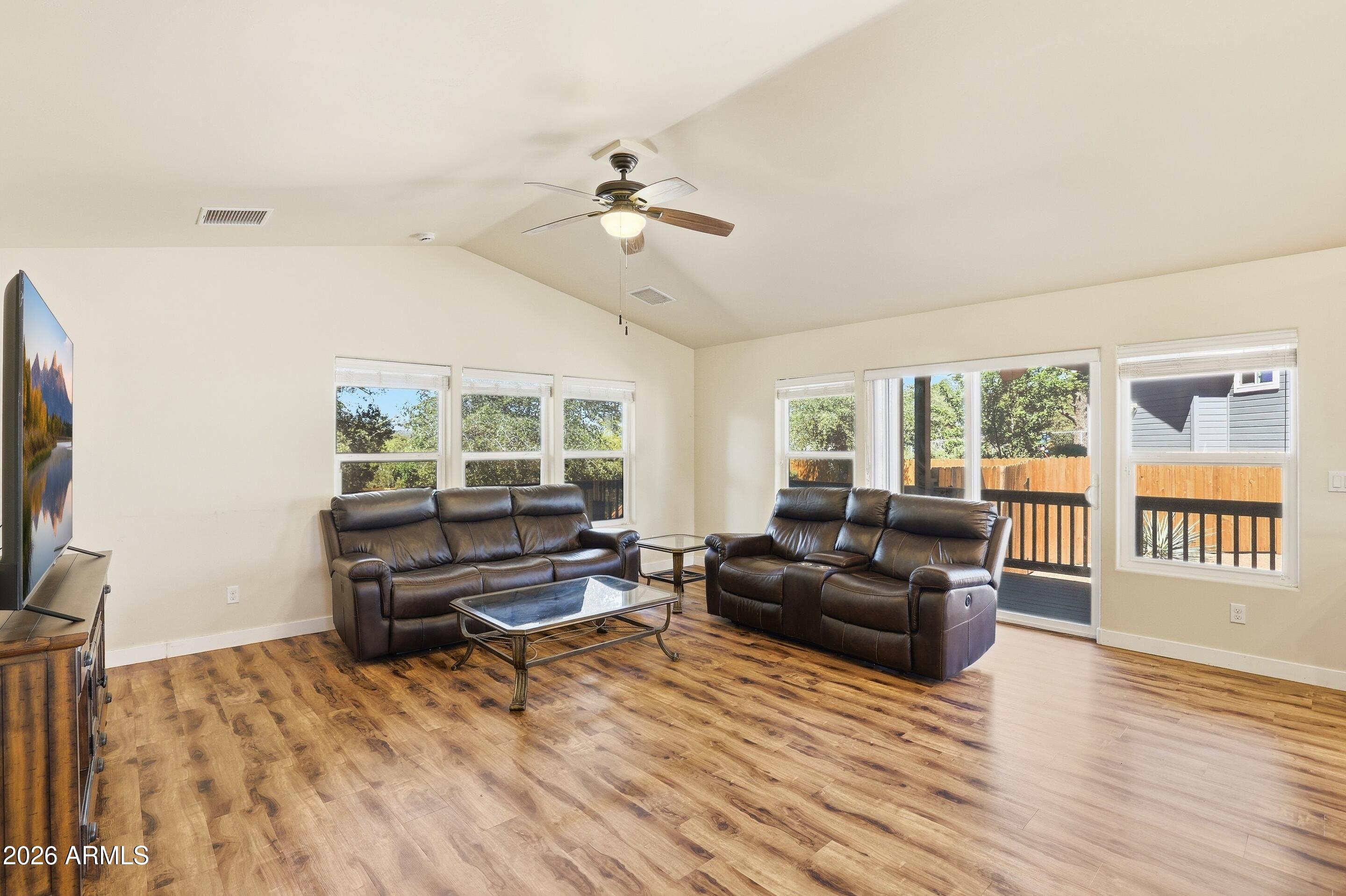 412 South Forest Ridge Court Payson, AZ 85541 - Photo 3 of 33 Living Room (1)