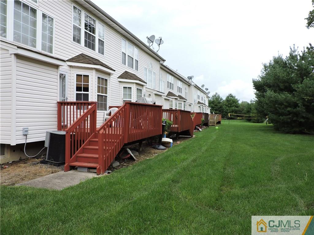 362 Hawthorne Road North Brunswick, NJ 08902 - Photo 25 of 25 Gallery Image 25