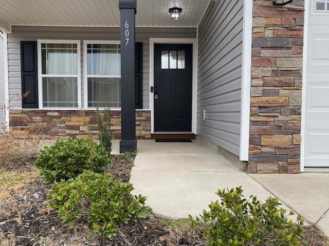 607 Parkway Village Road Boiling Springs, SC 29316 - Photo 3 of 24 Front Porch