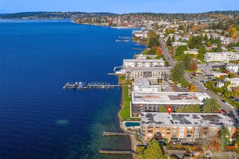 $595,000 | 6225 Lake Washington Boulevard Northeast, Unit 208, Kirkland, WA 98033