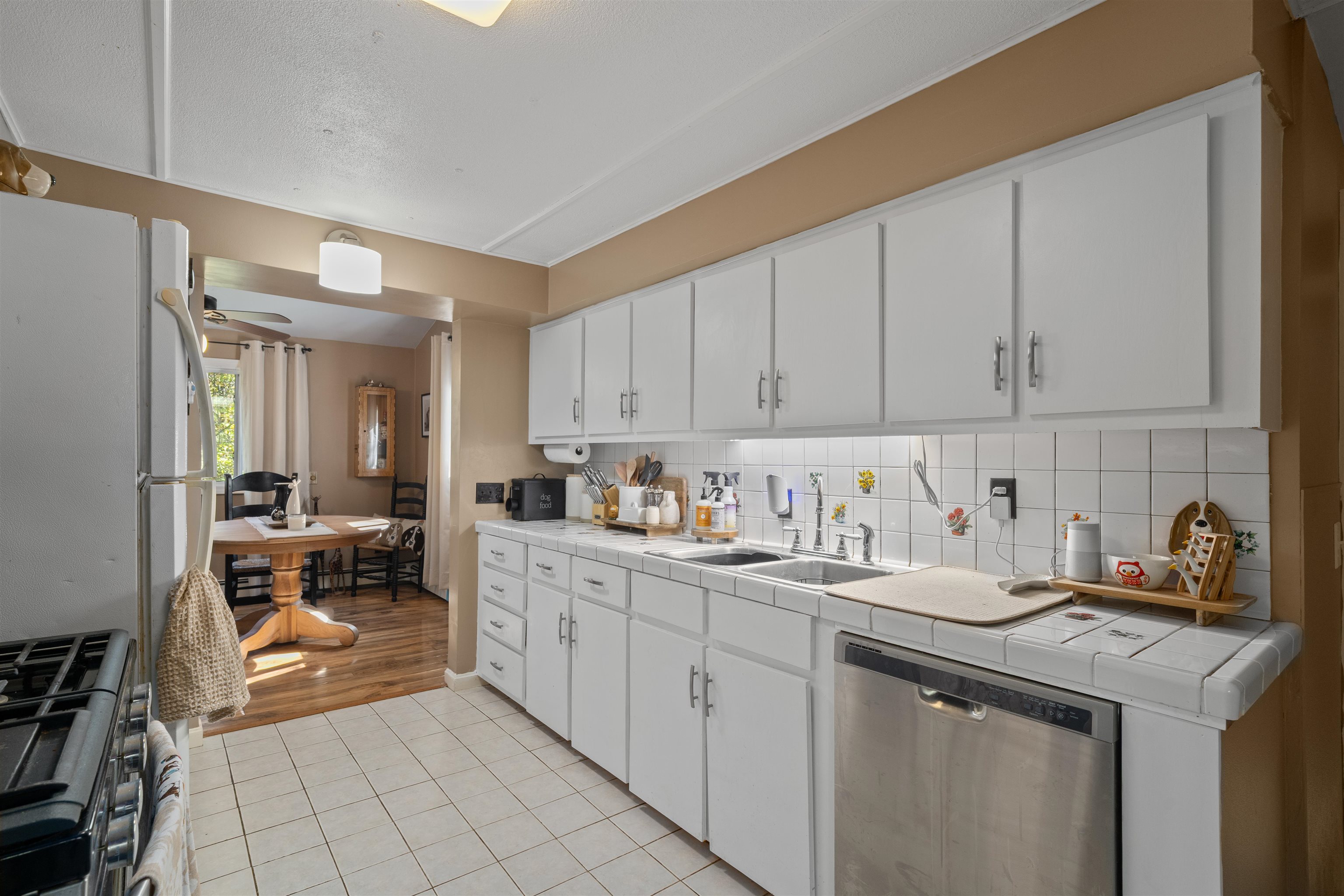 88 Perch Pond Road Holderness, NH 03245 - Photo 17 of 56