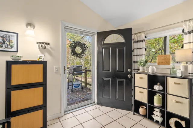 $343,000 | 88 Perch Pond Road, Holderness, NH 03245