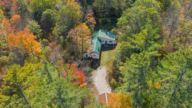 $343,000 | 88 Perch Pond Road, Holderness, NH 03245
