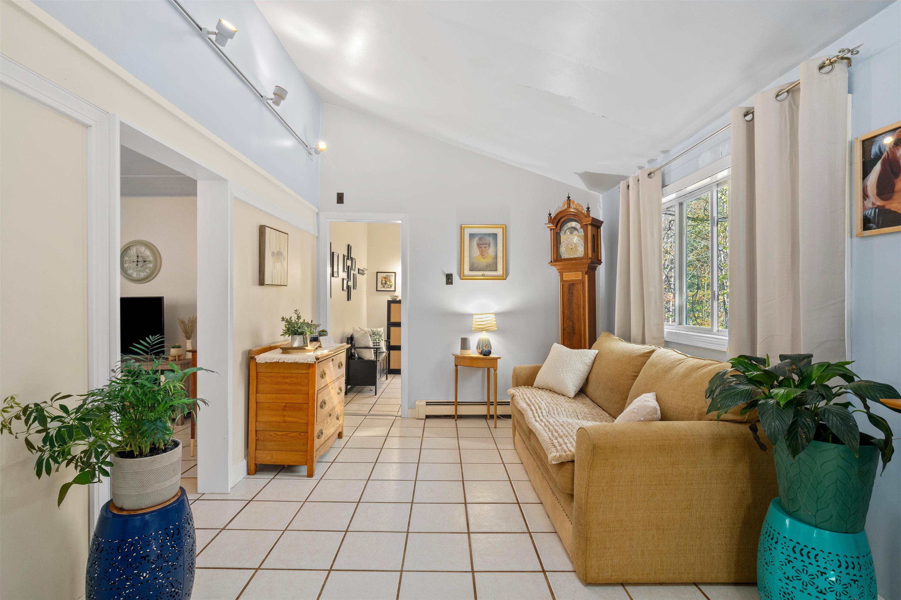 88 Perch Pond Road Holderness, NH 03245 - Photo 8 of 56