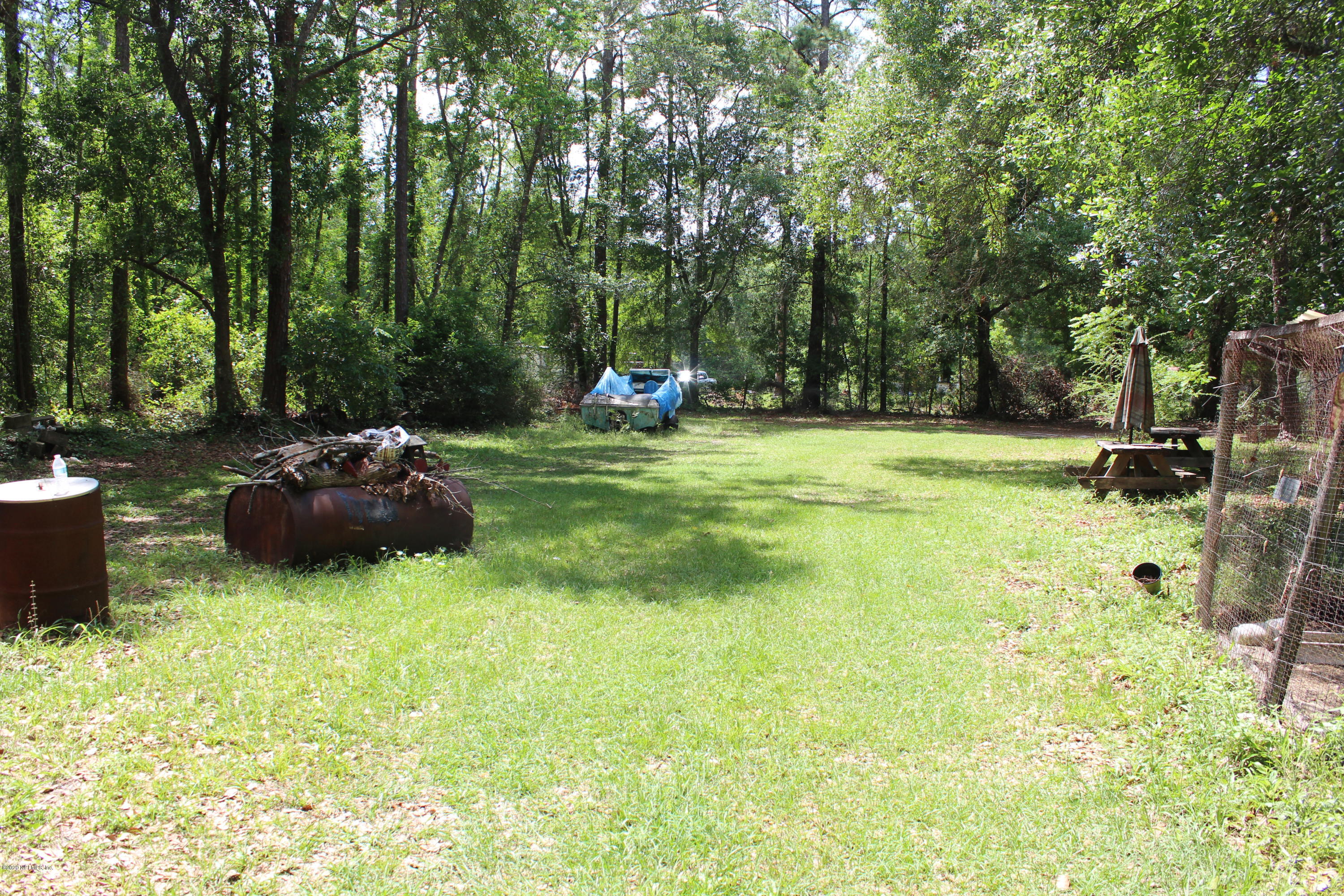 4063 Pinto Road Middleburg, FL 32068 - Photo 5 of 17 backyard 2