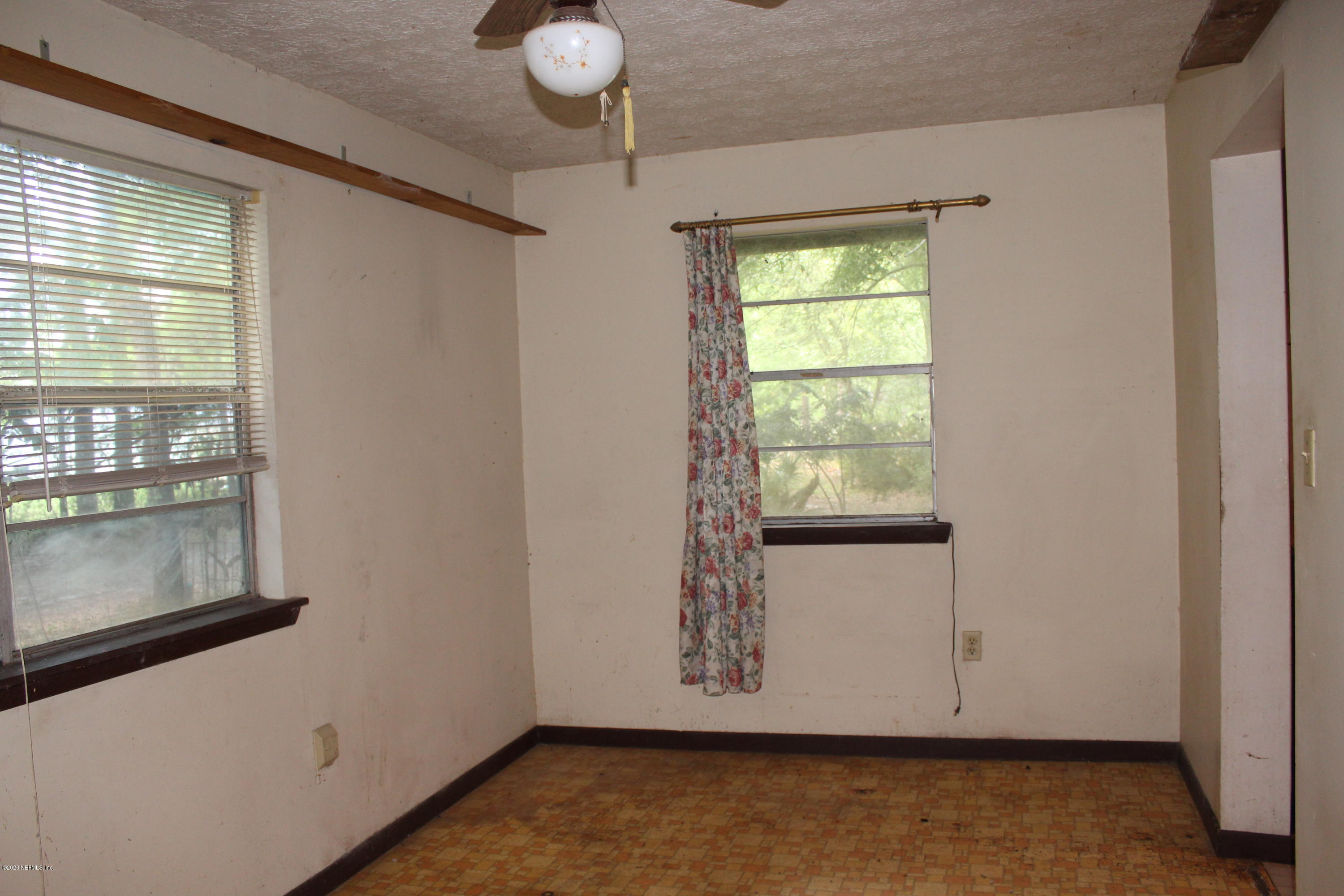 4063 Pinto Road Middleburg, FL 32068 - Photo 10 of 17 dining room