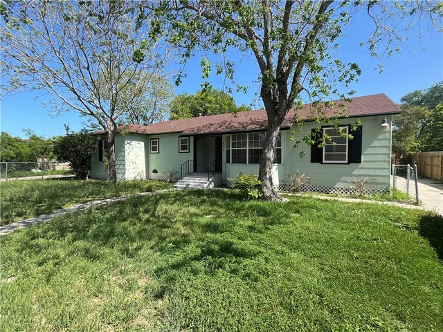 $1,950 | 529 Ohio Avenue, Corpus Christi, TX 78404
