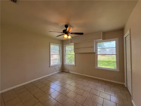 $1,950 | 529 Ohio Avenue, Corpus Christi, TX 78404