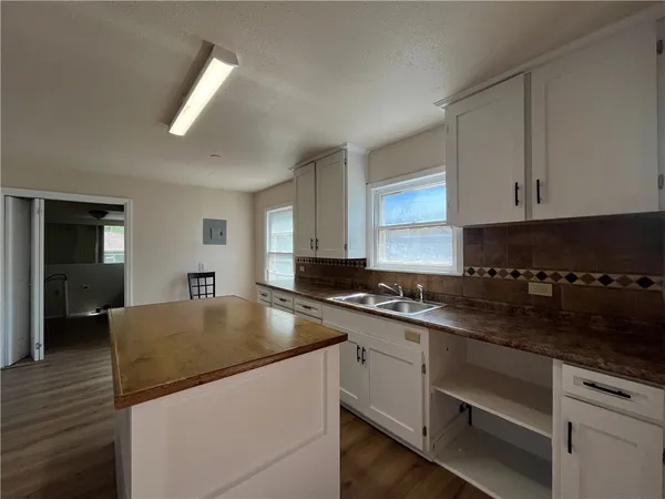 $1,950 | 529 Ohio Avenue, Corpus Christi, TX 78404