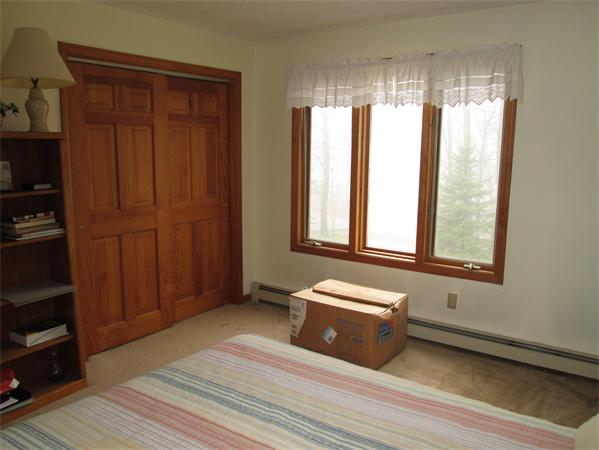 64 Old Douglas Road Webster, MA 01570 - Photo 13 of 29 Gallery Image 13